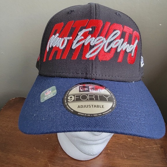 New England Patriots New Era 9FORTY 2022 NFL Draft Snapback Hat Black - Picture 1 of 7